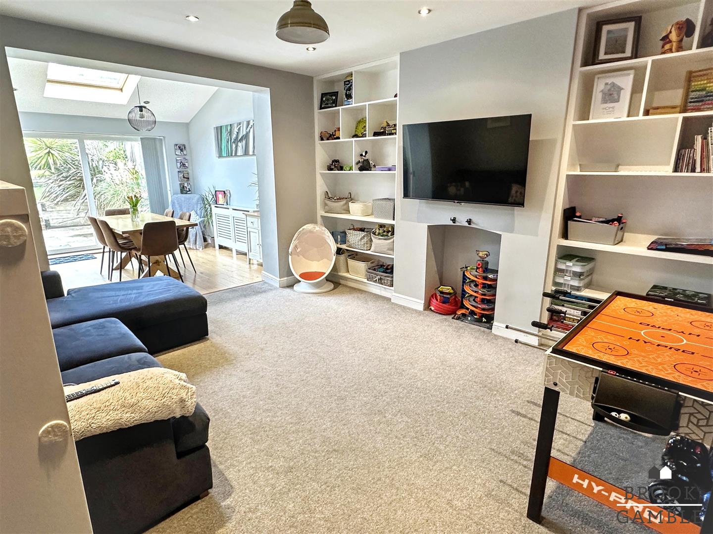 3 Bedroom House. Victoria Drive in Eastbourne,  5